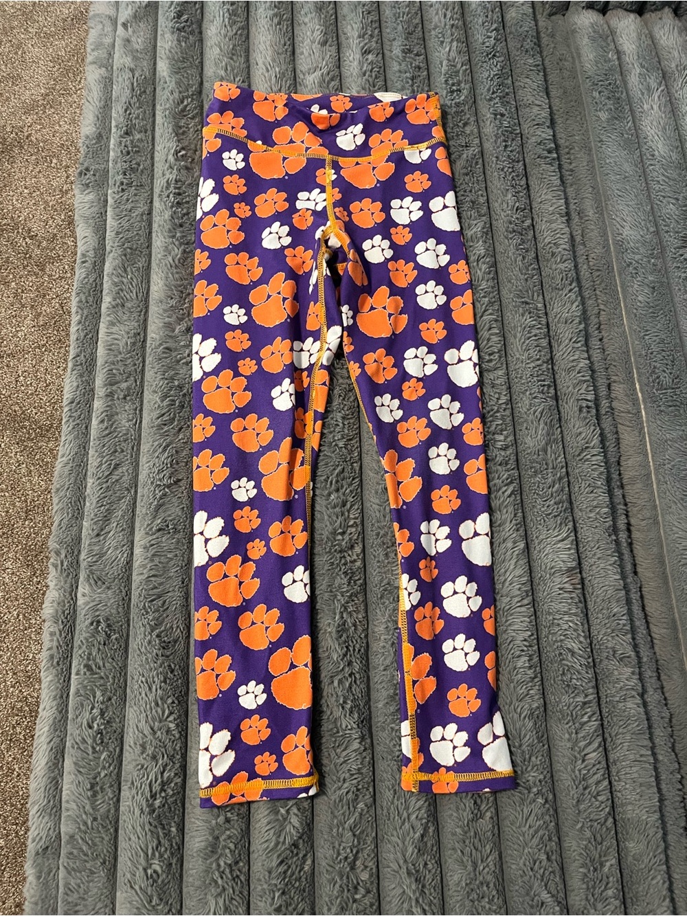 Kids Clemson Paw-Print Leggings - Purple w/ Orange & White Pattern